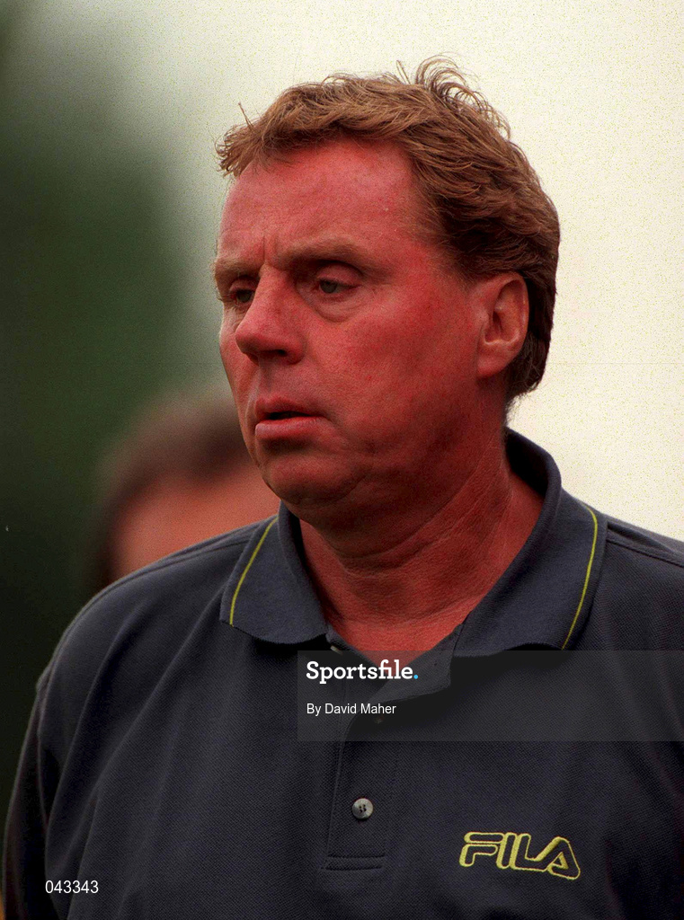 23 July 2000; West Ham United manager Harry Redknapp during the Pre-Season Friendly match between St Patrick's Athletic and West Ham United at Richmond Park in Dublin. Photo by David Maher/Sportsfile
