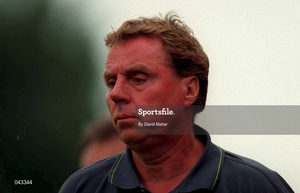 23 July 2000; West Ham United manager Harry Redknapp during the Pre-Season Friendly match between St Patrick's Athletic and West Ham United at Richmond Park in Dublin. Photo by David Maher/Sportsfile