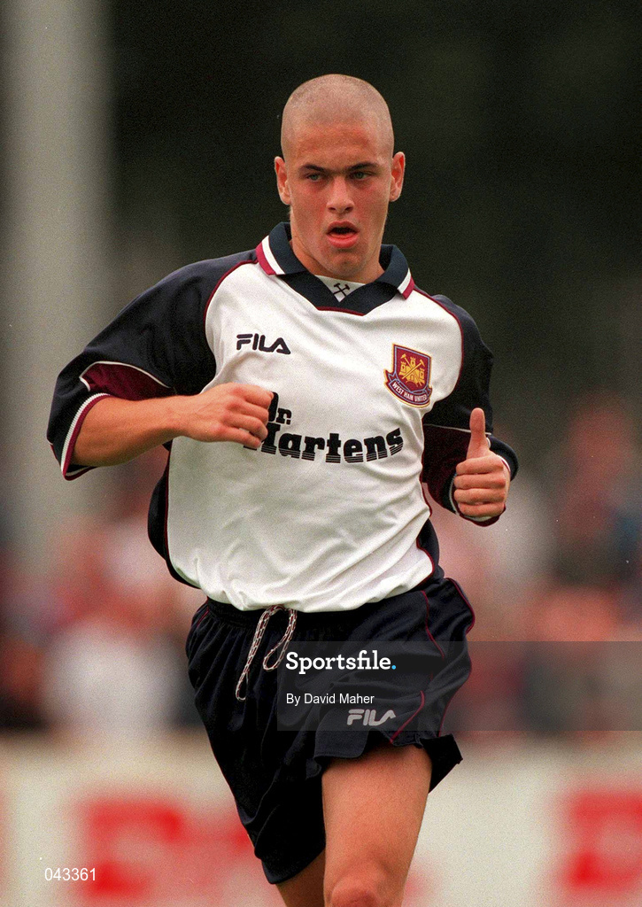 23 July 2000; Joe Cole of West Ham United during the Pre-Season Friendly match between St Patrick's Athletic and West Ham United at Richmond Park in Dublin. Photo by David Maher/Sportsfile