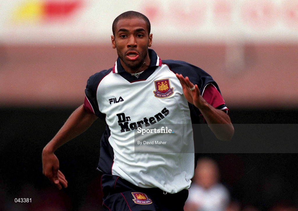 23 July 2000; Freddie Kanoute of West Ham United during the Pre-Season Friendly match between St Patrick's Athletic and West Ham United at Richmond Park in Dublin. Photo by David Maher/Sportsfile