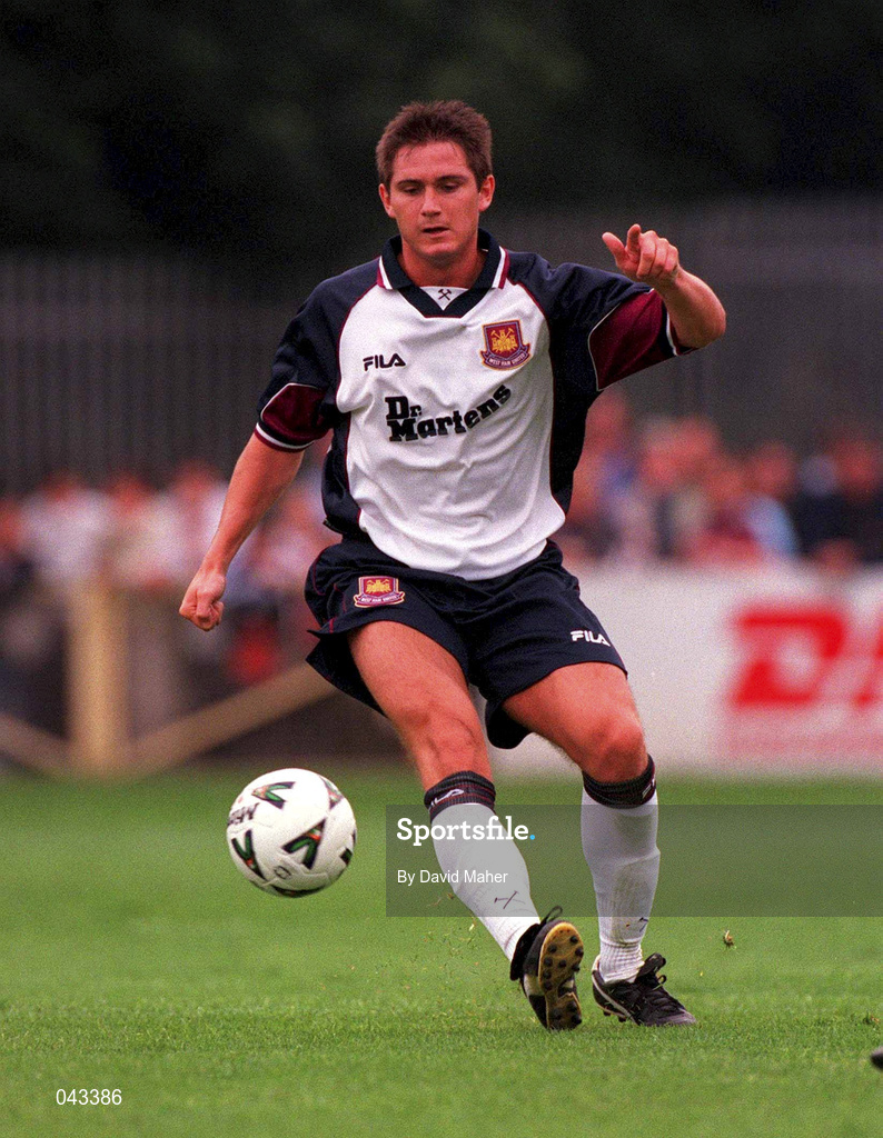 23 July 2000; Frank Lampard of West Ham United during the Pre-Season Friendly match between St Patrick's Athletic and West Ham United at Richmond Park in Dublin. Photo by David Maher/Sportsfile