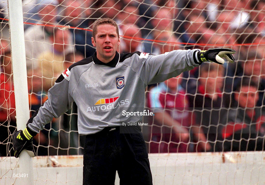 23 July 2000; St Patrick's Athletic goalkeeper Seamus Kelly during the Pre-Season Friendly match between St Patrick's Athletic and West Ham United at Richmond Park in Dublin. Photo by David Maher/Sportsfile