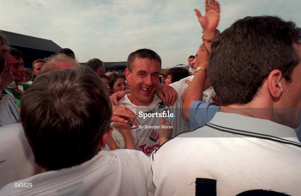 30 August 1998; Kildare's Seamus Dowling celebrates his side's victory following the Bank of Ireland All-Ireland Senior Football Championship Semi-Final between Kildare and Kerry at Croke Park in Dublin. Photo by Brendan Moran/Sportsfile