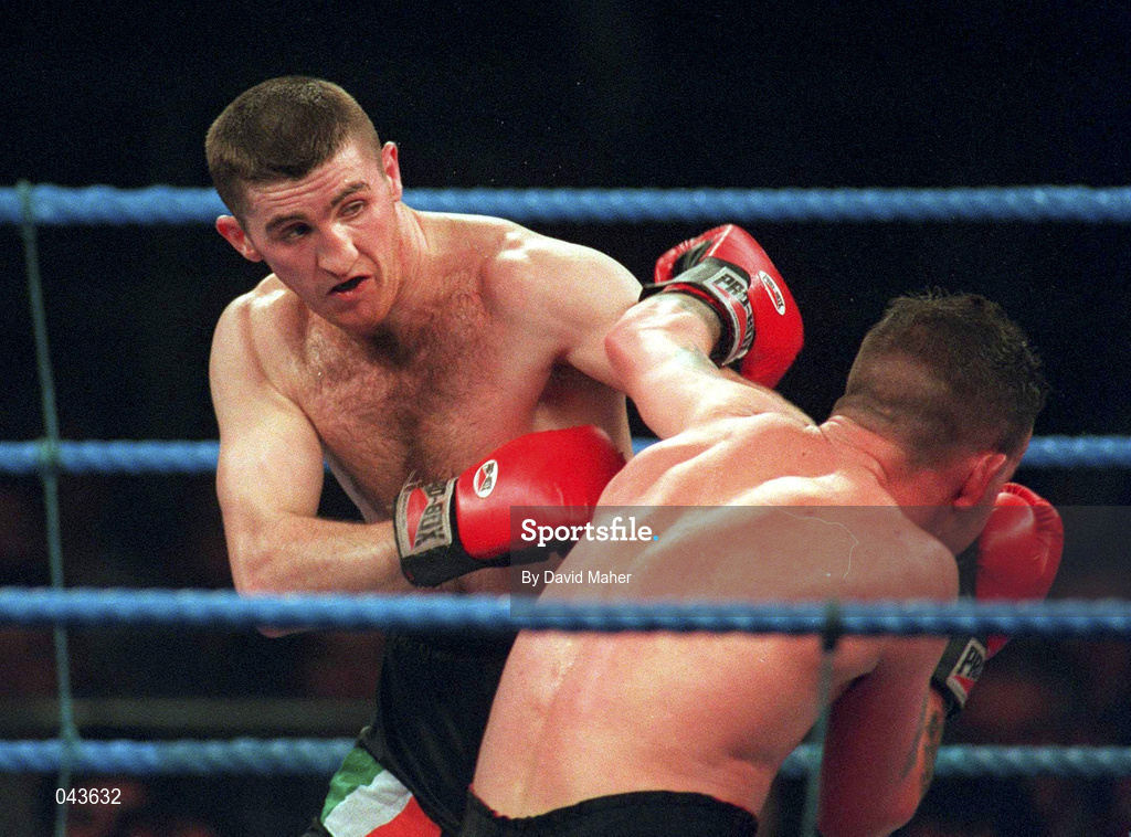 18 March 1995; Paschal Collins during his undercard bout against Spencer Alton at the Green Glens Arena in Millstreet, Cork. Photo by David Maher/Sportsfile