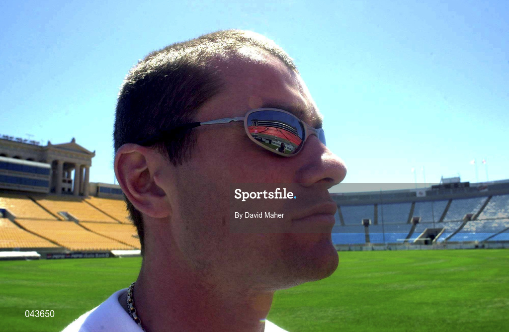 3 June 2000; A view of Solider Field is reflected in the sunglasses of Republic of Ireland goalkeeper Shay Given during a pitch walk in advance of their US Nike Cup game against Mexico in Chicago, Illnois, USA. Photo by David Maher/Sportsfile