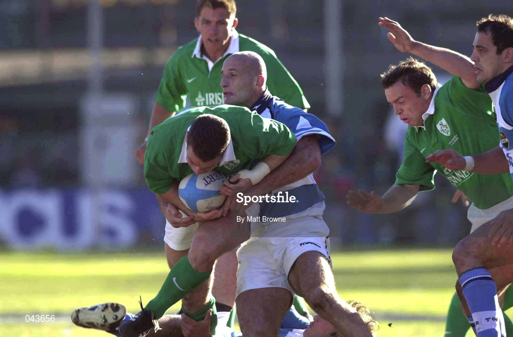 3 June 2000; Kevin Maggs of Ireland is tackled by Rolando Martin of Argentina during the Rugby International match between Argentina and Ireland at Estadio Arquitecto Ricardo Etcheverri in Buenos Airies, Argentina. Photo by Matt Browne/Sportsfile