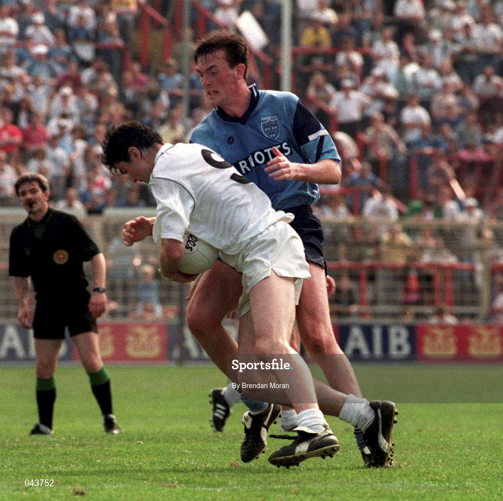2 July 1994; Martin Lynch of Kildare in action against Pat Gilroy of Dublin during the Bank of Ireland Leinster Senior Football Championship Quarter-Final Replay between Dublin and Kildare at Croke Park in Dublin. Photo by Brendan Moran/Sportsfile