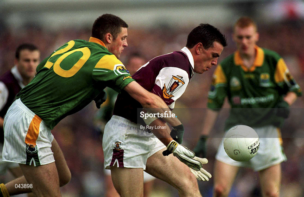 30 July 2000; Padraic Joyce of Galway in action against Paul McDermott of Leitrim during the Bank of Ireland Connacht Senior Football Championship Final between Galway and Leitrim at Dr Hyde Park in Roscommon. Photo by Ray Lohan/Sportsfile