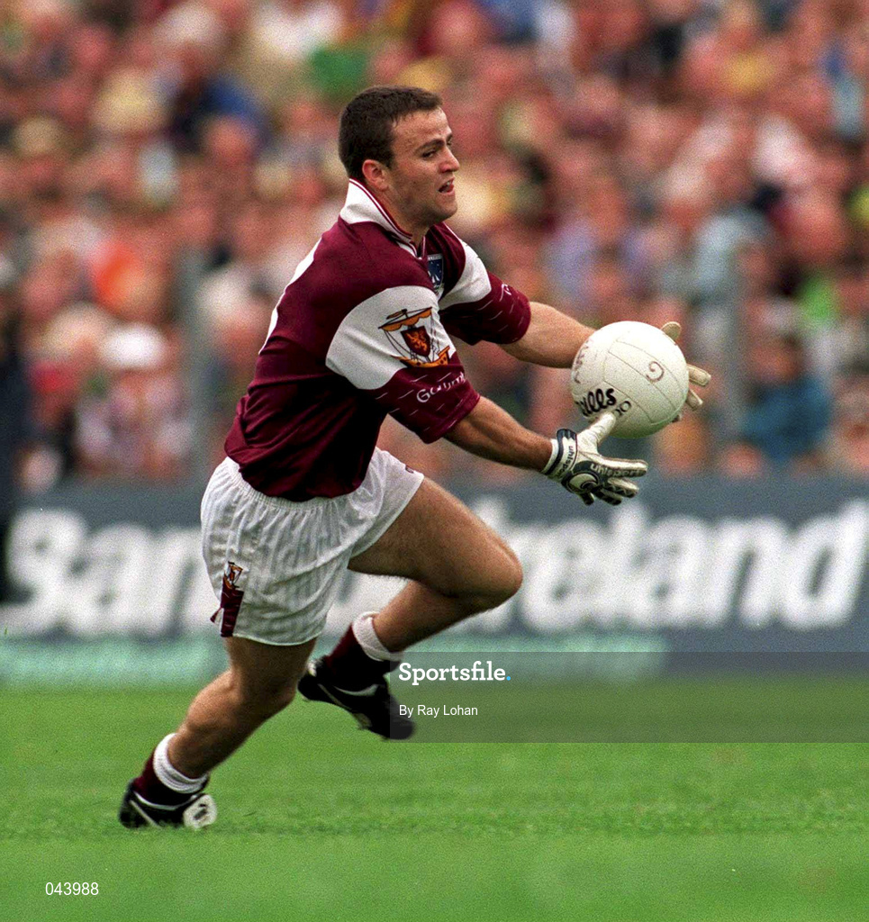 30 July 2000; Derek Savage of Galway during the Bank of Ireland Connacht Senior Football Championship Final between Galway and Leitrim at Dr Hyde Park in Roscommon. Photo by Ray Lohan/Sportsfile