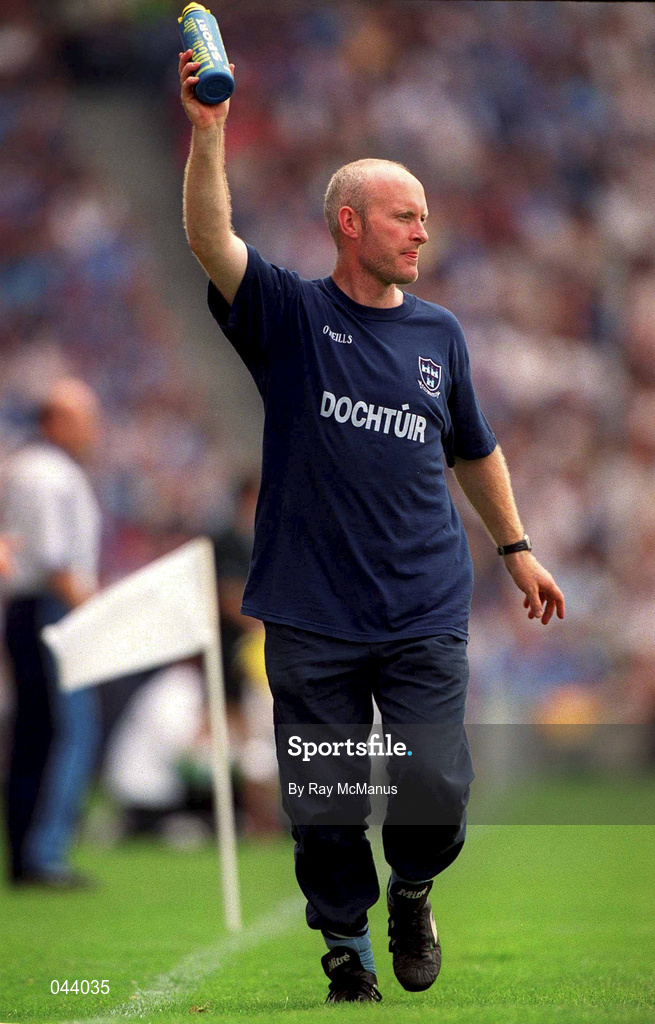 30 July 2000; Dr Noel McCaffrey, Dublin team doctor, during the Bank of Ireland Leinster Senior Football Championship Final between Dublin and Kildare at Croke Park in Dublin. Photo by Ray McManus/Sportsfile