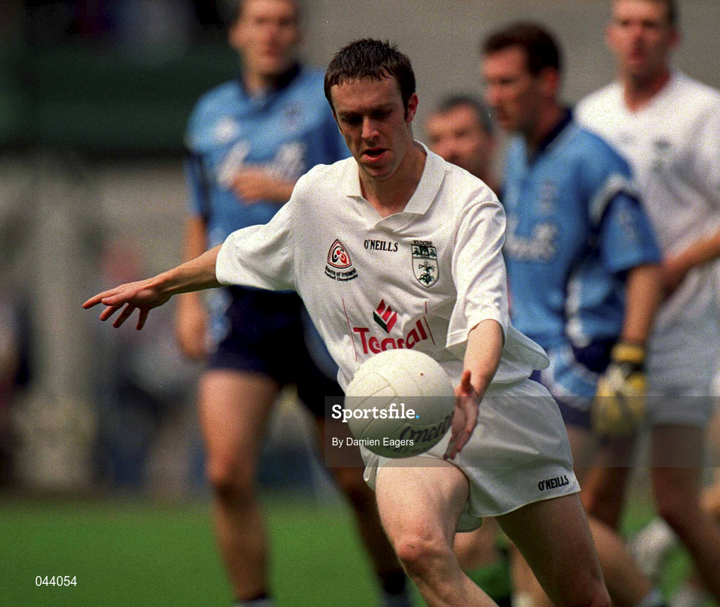 30 July 2000; Tadhg Fennin of Kildare during the Bank of Ireland Leinster Senior Football Championship Final between Dublin and Kildare at Croke Park in Dublin. Photo by Damien Eagers/Sportsfile
