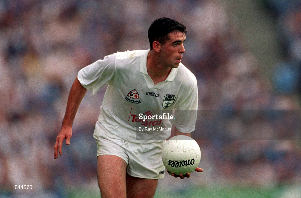 30 July 2000; Dermot Earley of Kildare during the Bank of Ireland Leinster Senior Football Championship Final between Dublin and Kildare at Croke Park in Dublin. Photo by Ray McManus/Sportsfile