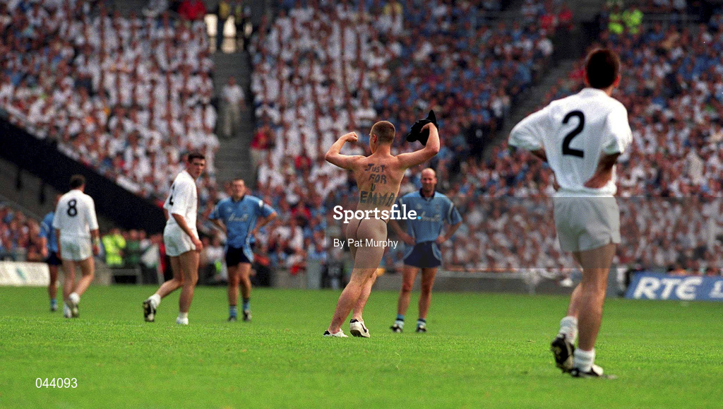 30 July 2000; A steaker, Brian Togher,runs onto the pitch during the Bank of Ireland Leinster Senior Football Championship Final between Dublin and Kildare at Croke Park in Dublin. Photo by Pat Murphy/Sportsfile