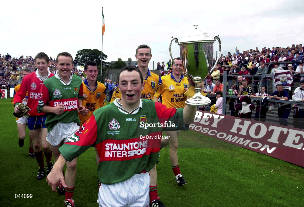 30 July 2000; Victorious Mayo captain Rory Keane leads his team-mates in celebration following the Connacht Minor Football Championship Final between Roscommon and Mayo at Dr Hyde Park in Roscommon. Photo by David Maher/Sportsfile