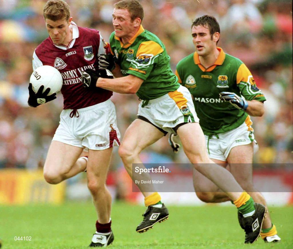 30 July 2000; Niall Finnegan of Galway in action against Ciaran Murray of Leitrim during the Bank of Ireland Connacht Senior Football Championship Final between Galway and Leitrim at Dr Hyde Park in Roscommon. Photo by David Maher/Sportsfile
