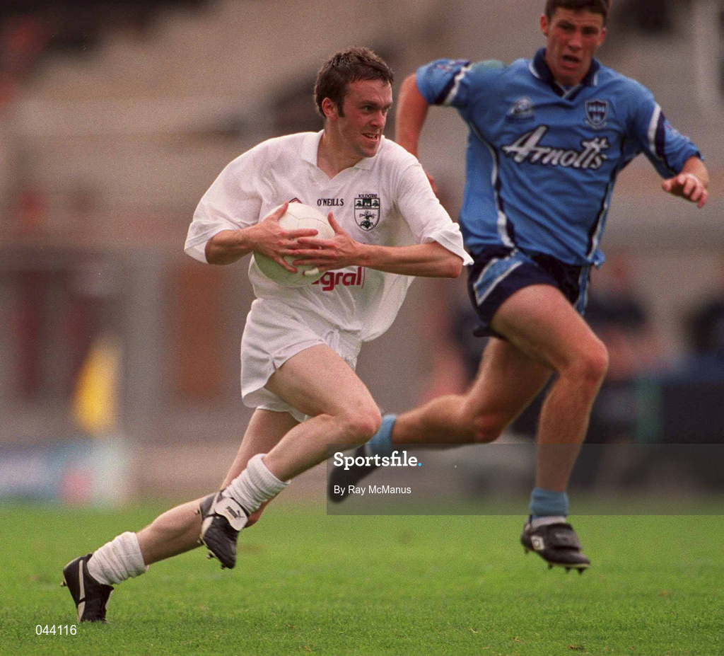 30 July 2000; Tadhg Fennin of Kildare during the Bank of Ireland Leinster Senior Football Championship Final between Dublin and Kildare at Croke Park in Dublin. Photo by Ray McManus/Sportsfile