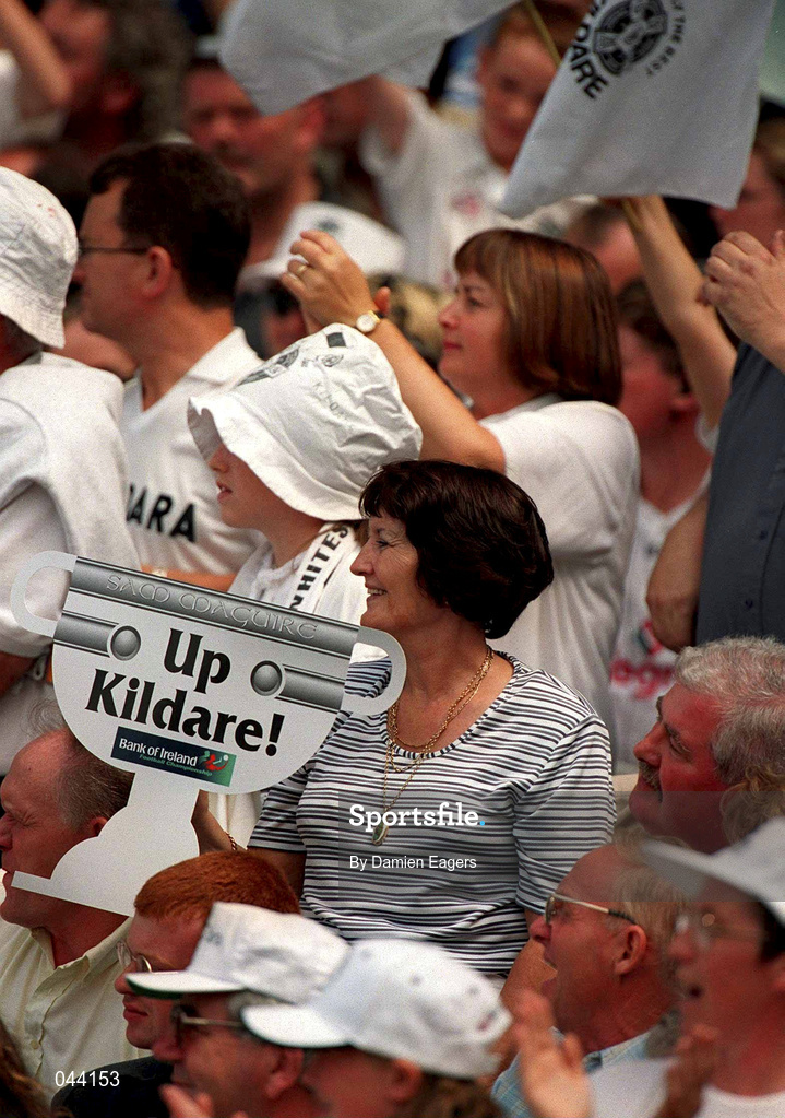 30 July 2000; Kildare supporters during the Bank of Ireland Leinster Senior Football Championship Final between Dublin and Kildare at Croke Park in Dublin. Photo by Damien Eagers/Sportsfile