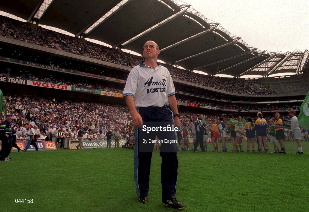 30 July 2000; Dublin manager Tommy Carr walks out prior to the Bank of Ireland Leinster Senior Football Championship Final between Dublin and Kildare at Croke Park in Dublin. Photo by Damien Eagers/Sportsfile