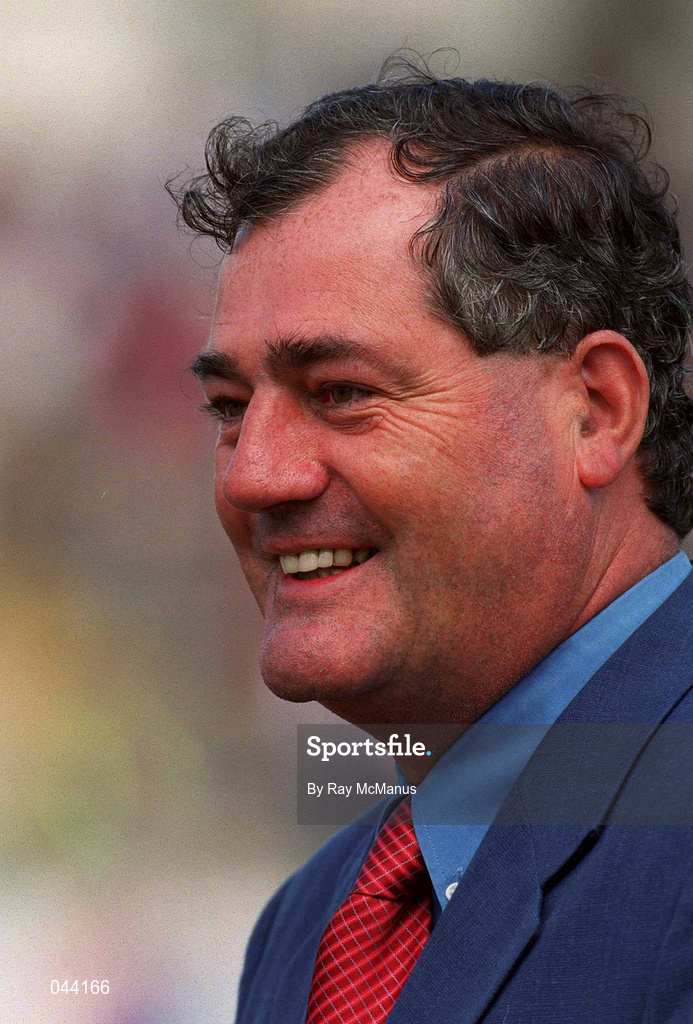 30 July 2000; RTÉ commentator Ger Canning prior to the Bank of Ireland Leinster Senior Football Championship Final between Dublin and Kildare at Croke Park in Dublin. Photo by Ray McManus/Sportsfile