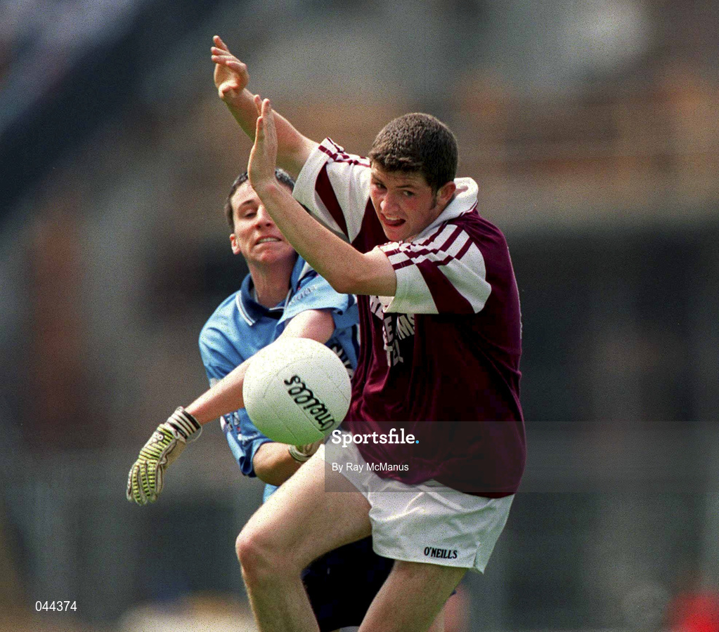 30 July 2000; PJ Ward of Westmeath in action against Derek Murray of Dublin during the Leinster Minor Football Championship Final between Dublin and Westmeath at Croke Park in Dublin. Photo by Ray McManus/Sportsfile