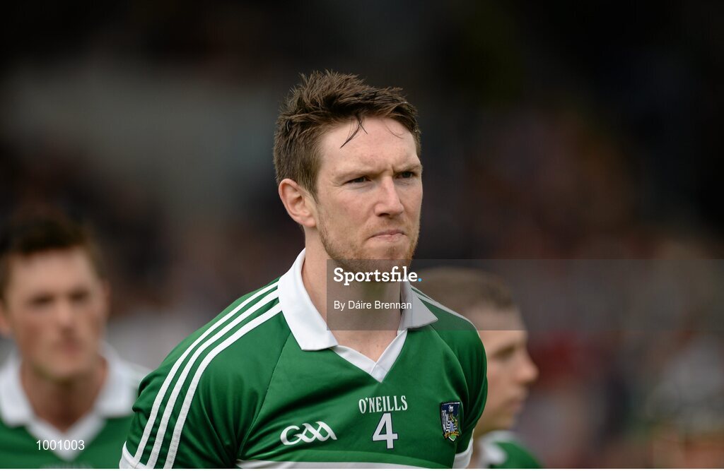 24 May 2015; Séamus Hickey, Limerick, during the parade. Munster GAA Hurling Senior Championship Quarter-Final, Clare v Limerick. Semple Stadium, Thurles, Co. Tipperary. Picture credit: Dáire Brennan / SPORTSFILE