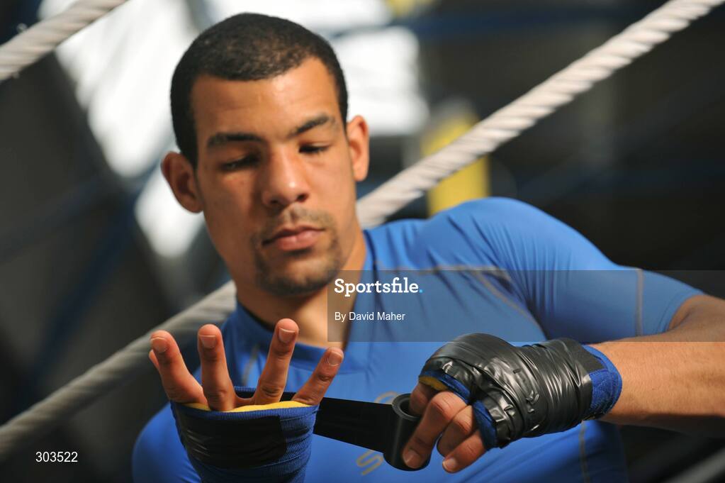 10 June 2008; Ireland's Olympic boxer Darren Sutherland during a photocall. Olympic Boxers photocall, National Stadium, Dublin. Picture credit: David Maher / SPORTSFILE *** Local Caption *** S0806060 Olympic Boxers photocall