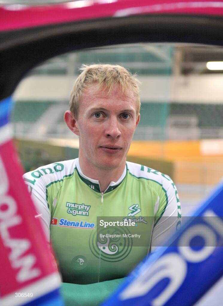 23 June 2008; Cyclist David O'Loughlin. Wales National Velodrome, Newport, Wales. Picture credit: Stephen McCarthy / SPORTSFILE