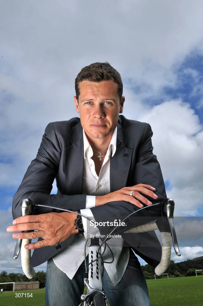 27 June 2008; Cyclist Nicholas Roche. Nicholas Roche Feature, Marlay Park, Dublin. Picture credit: Brian Lawless / SPORTSFILE