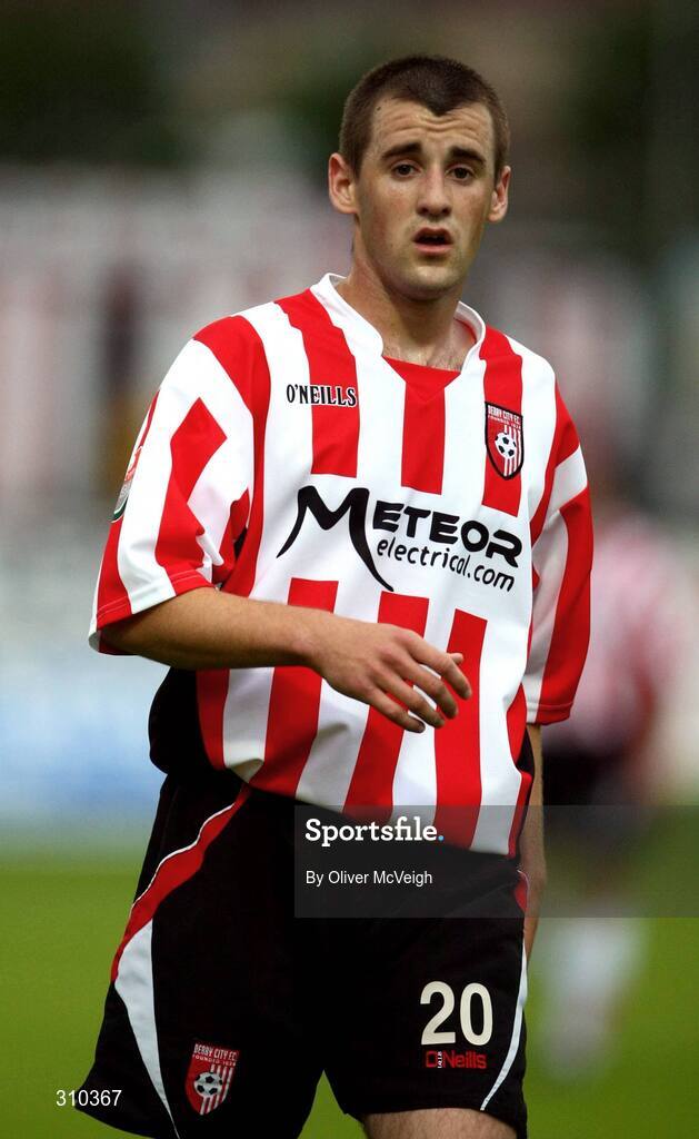 27 June 2008; Niall McGinn, Derry City. eircom league Premier Division, Derry City v St Patrick's Athletic, Brandywell, Derry. Picture credit: Oliver McVeigh / SPORTSFILE
