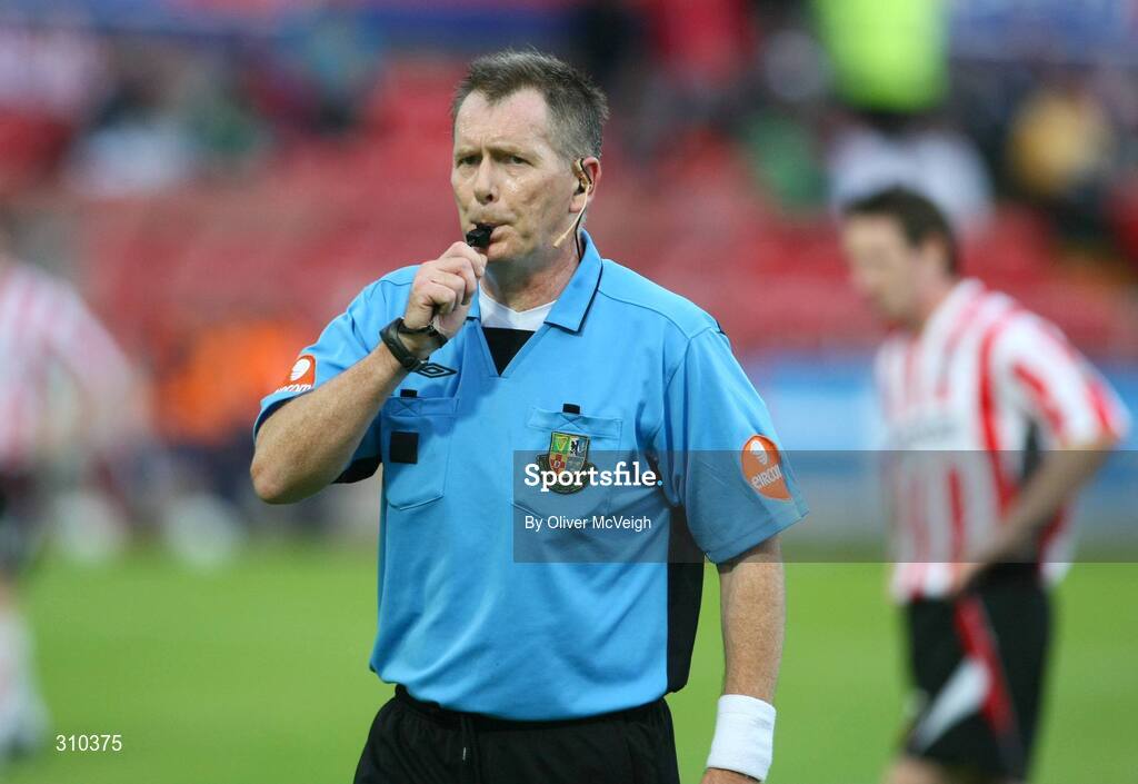 27 June 2008; Referee Hugo Whoriskey. eircom league Premier Division, Derry City v St Patrick's Athletic, Brandywell, Derry. Picture credit: Oliver McVeigh / SPORTSFILE