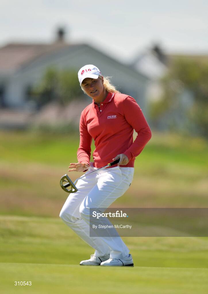 13 July 2008; Suzann Pettersen, Norway, watches her putt on the 2nd during the final round of the AIB Ladies Irish Open Golf Championship. Portmarnock Hotel and Golf Links, Co. Dublin. Picture credit: Stephen McCarthy / SPORTSFILE