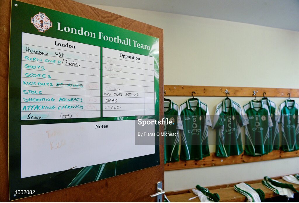 24 May 2015; A general view of the London dressing room. Connacht GAA Football Senior Championship Quarter-Final, London v Roscommon. Páirc Smárgaid, Ruislip, London, England. Picture credit: Piaras Ó Mídheach / SPORTSFILE