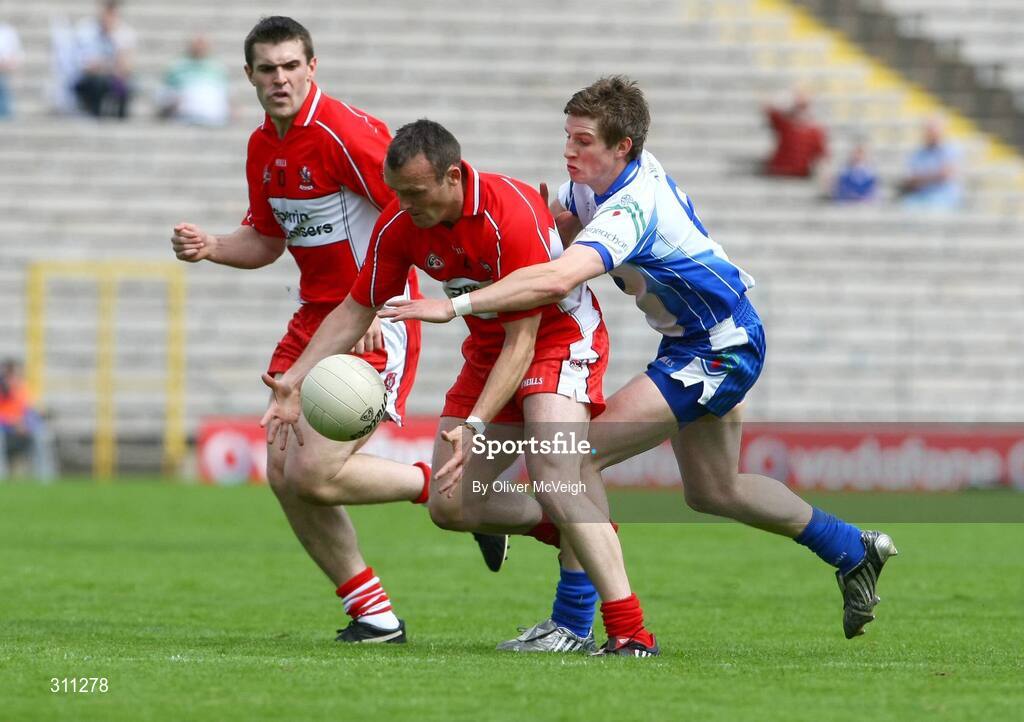 19 July 2008; Paddy Bradley, Derry, in action against Darren Hughes, Monaghan. GAA Football All-Ireland Senior Championship Qualifier - Round 1, Monaghan v Derry, Clones, Co. Monaghan. Picture credit: Oliver McVeigh / SPORTSFILE