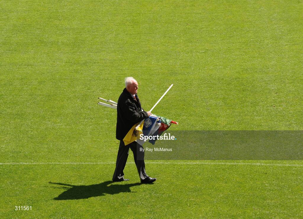 19 July 2008; Jimmy Purcell as he places the sideline flags before the game. GAA Hurling All-Ireland Senior Championship Qualifier - Round 4, Offaly v Waterford, Thurles, Co. Tipperary. Picture credit: Ray McManus / SPORTSFILE