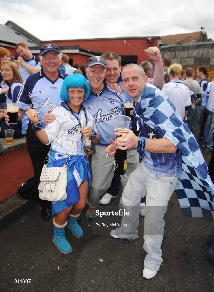 20 July 2008; Dublin supporters relax in Meaghers before the game. GAA Football Leinster Senior Championship Final, Dublin v Wexford, Croke Park, Dublin. Picture credit: Ray McManus / SPORTSFILE