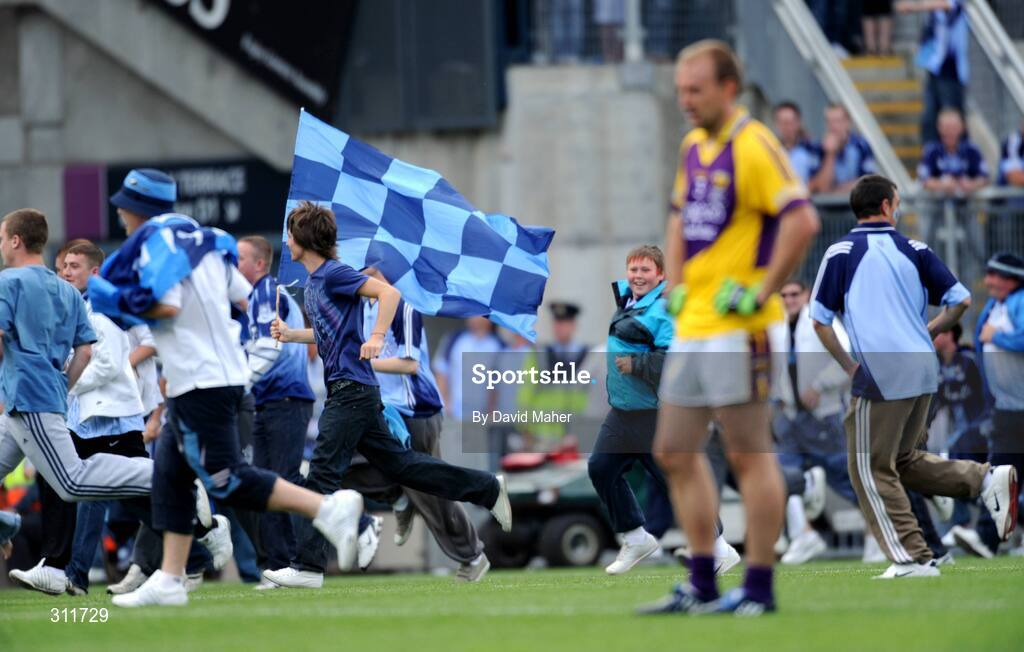 20 July 2008; Dublin supporters invade the pitch during the closing moments of the match. GAA Football Leinster Senior Championship Final, Dublin v Wexford, Croke Park, Dublin. Picture credit: David Maher / SPORTSFILE