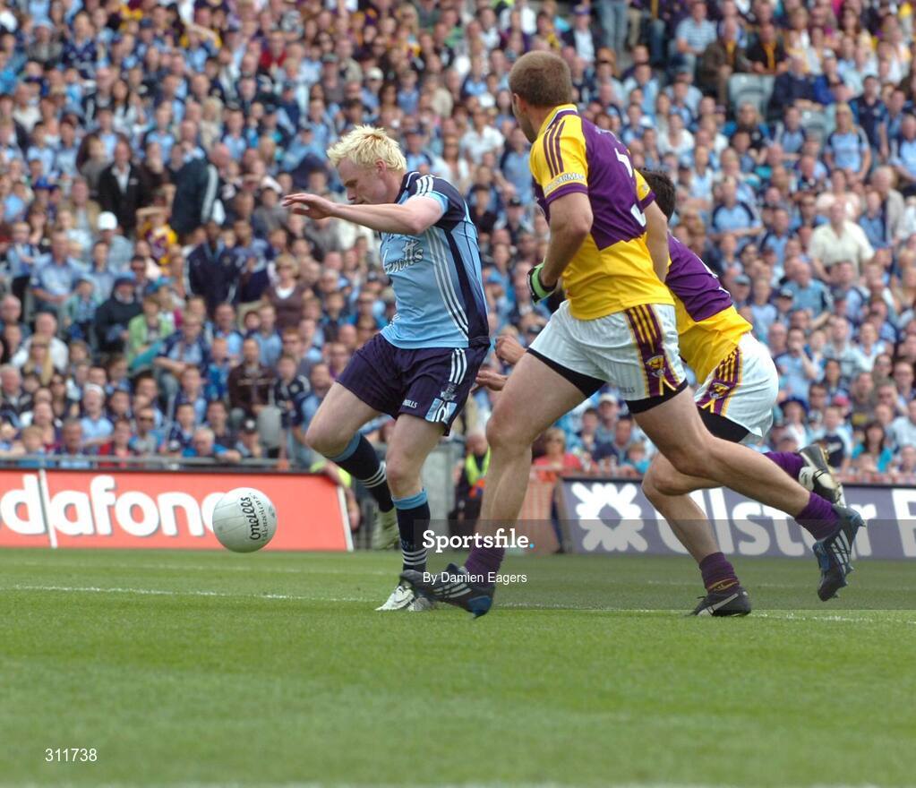 20 July 2008; Mark Vaughan, Dublin shoots to score his side's third goal. GAA Football Leinster Senior Championship Final, Dublin v Wexford, Croke Park, Dublin. Picture credit: Damien Eagers / SPORTSFILE