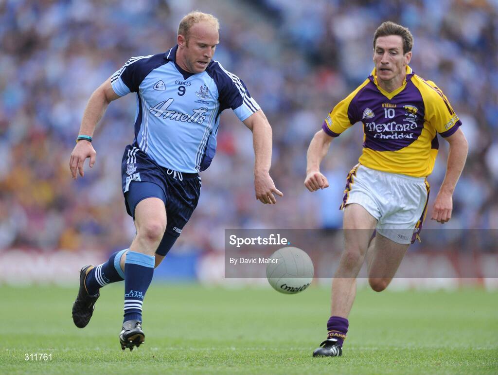 20 July 2008; Shane Ryan, Dublin, in action against Redmond Barry, Wexford. GAA Football Leinster Senior Championship Final, Dublin v Wexford, Croke Park, Dublin. Picture credit: David Maher / SPORTSFILE