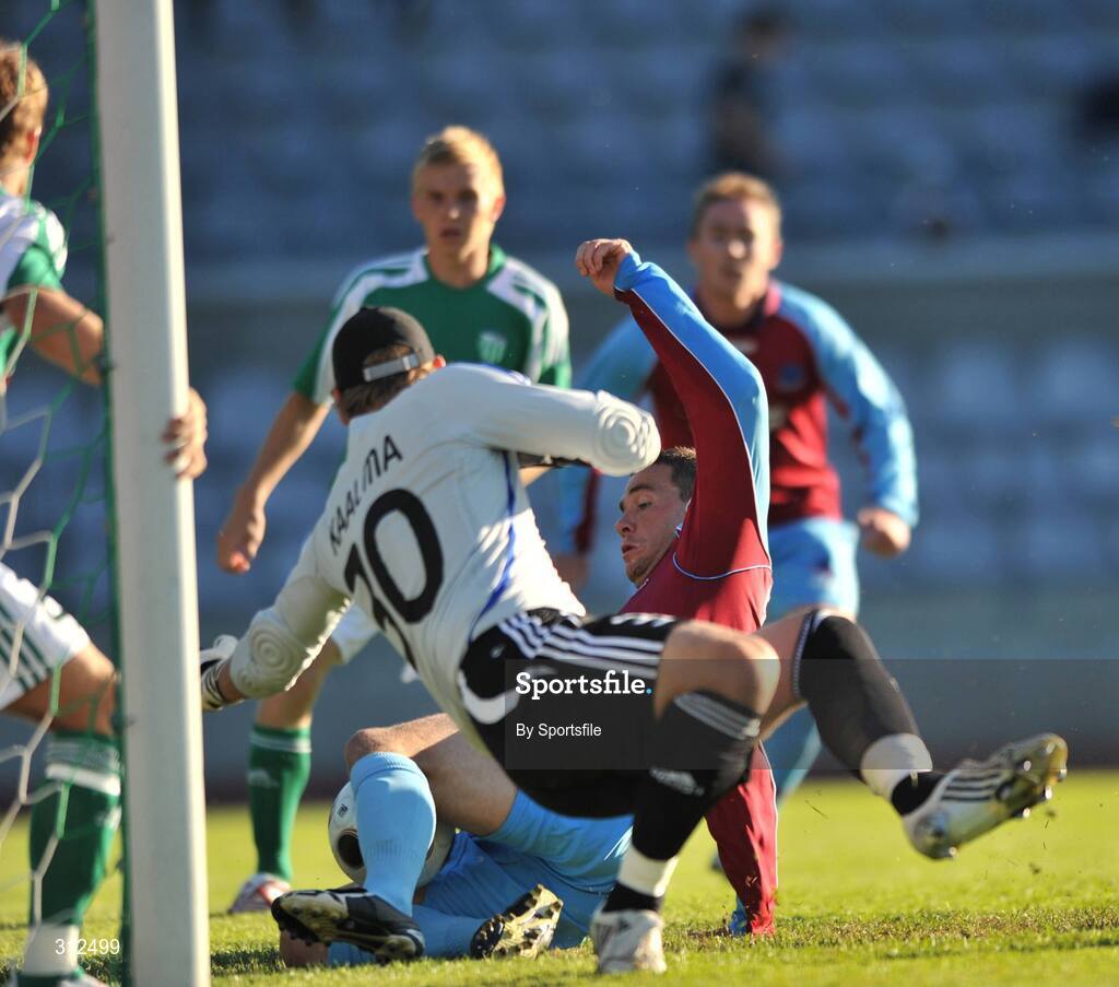 23 July 2008; Graham Gartland, Drogheda United, shoots to score his side's first goal. F.C. UEFA Champions League, 1st Qualifying Rd, 2nd leg, Levadia Tallinn v Drogheda United Kadriorg Stadium, Tallinn, Estonia. Photo by Sportsfile