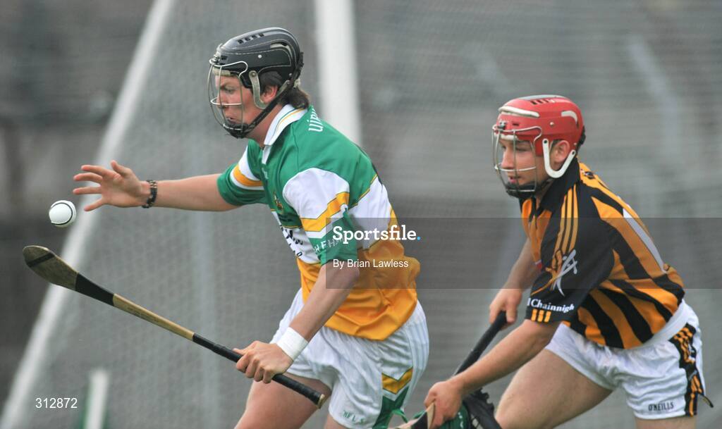 24 July 2008; Stephen Wynne, Offaly, in action against Richie Hogan, Kilkenny. Leinster GAA Hurling Under 21 Championship Final, Offaly v Kilkenny, O'Connor Park, Tullamore, Co. Offaly. Picture credit: Brian Lawless / SPORTSFILE