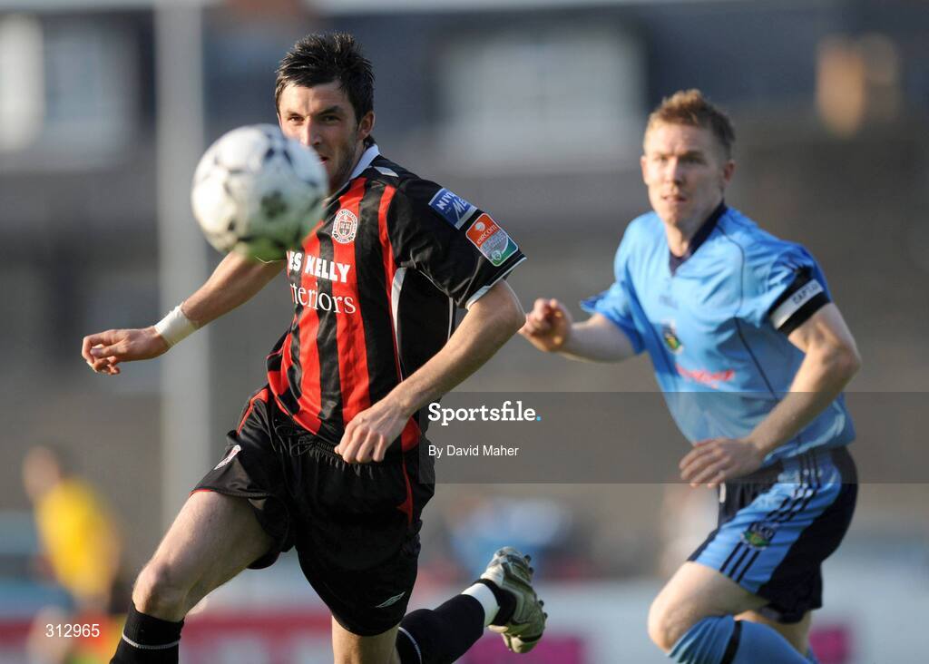 25 July 2008; Killiuan Brennan, Bohemians, in action against Conor Kenna, UCD. eircom league Premier Division, Bohemians v UCD, Dalymount Park, Dublin. Picture credit: David Maher / SPORTSFILE