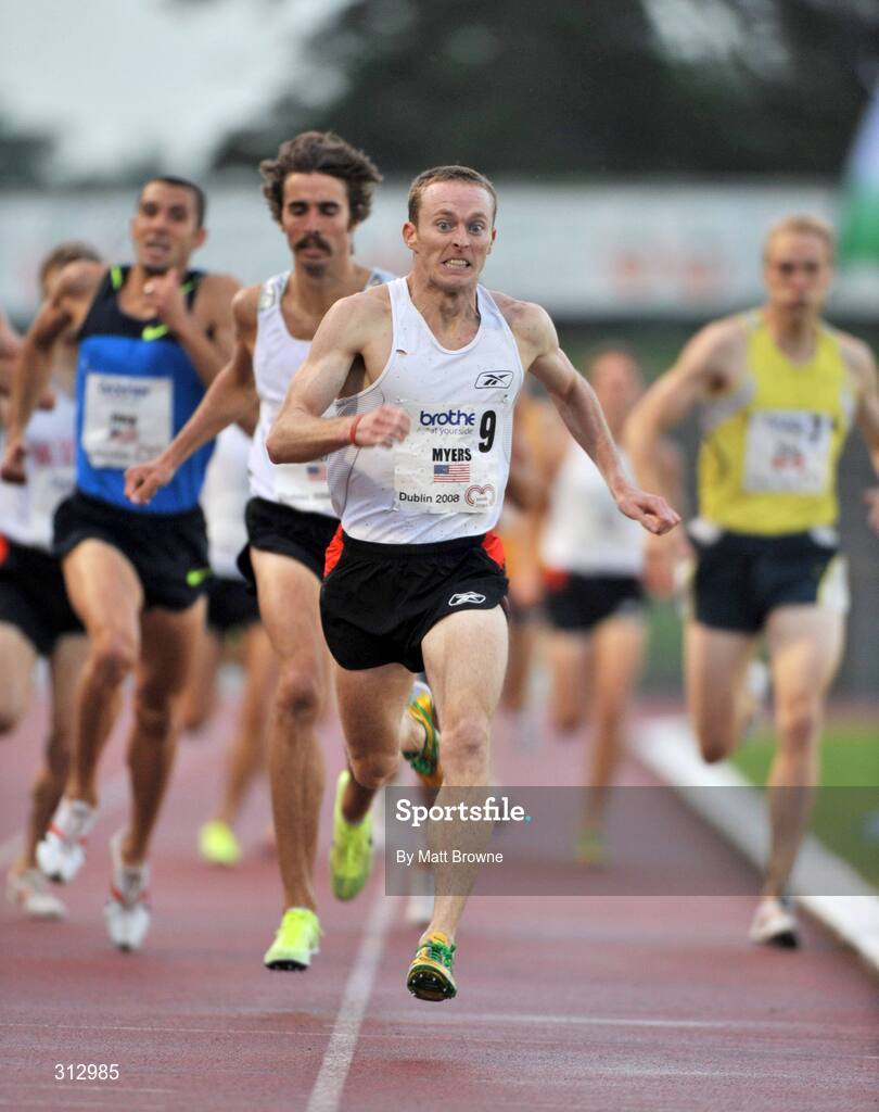 25 July 2008; Ron Myers, USA, on the way to winning the the Men's Morton Mile. Morton Memorial Games, Morton Stadium, Santry, Co. Dublin Picture credit: Matt Browne / SPORTSFILE
