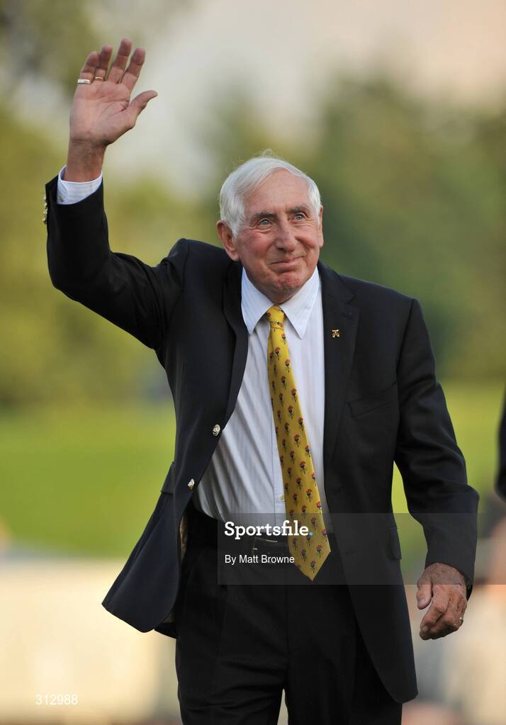 25 July 2008; Dr. Ronnie Delany at the Morton Memorial Games, Morton Stadium, Santry, Co. Dublin Picture credit: Matt Browne / SPORTSFILE