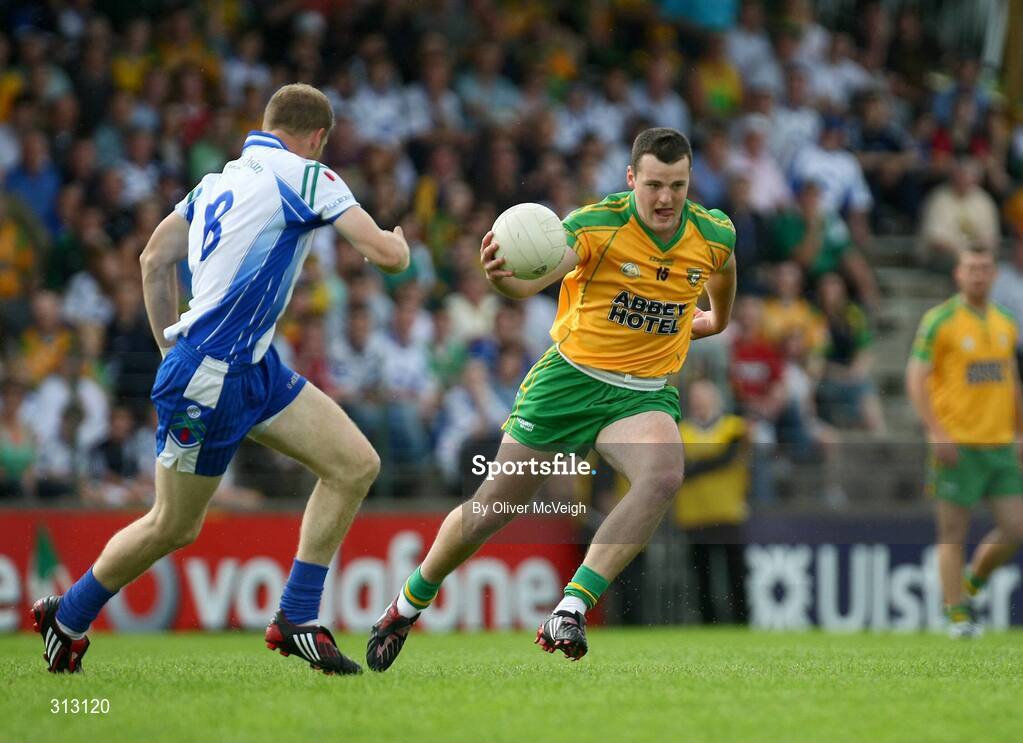 24 July 2008; Michael Murphy, Donegal, in action against Eoin Lennon, Monaghan. GAA Football All-Ireland Senior Championship Qualifier - Rd 2, Donegal v Monaghan, Ballybofey, Co. Donegal. Picture credit: Oliver McVeigh / SPORTSFILE