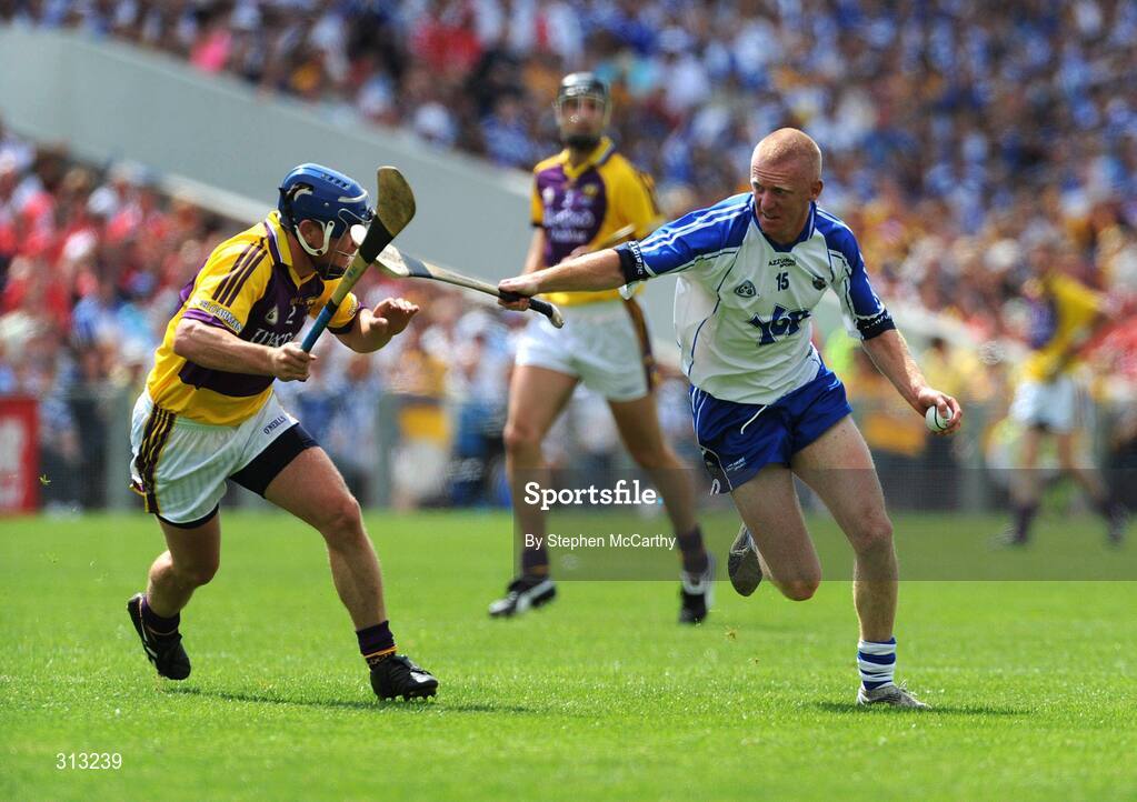 27 July 2008; John Mullane, Waterford, in action against Malachy Travers, Wexford. GAA Hurling All-Ireland Senior Championship Quarter-Final, Wexford v Waterford, Semple Stadium, Thurles, Co. Tipperary. Picture credit: Stephen McCarthy / SPORTSFILE
