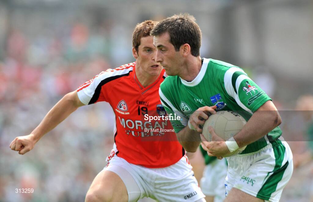 27 July 2008; Ciaran McElroy, Fermanagh, in action against Paul Kernan, Armagh. GAA Football Ulster Senior Championship Final, Armagh v Fermanagh, St Tighearnach's Park, Clones, Co. Monaghan. Picture credit: Matt Browne / SPORTSFILE
