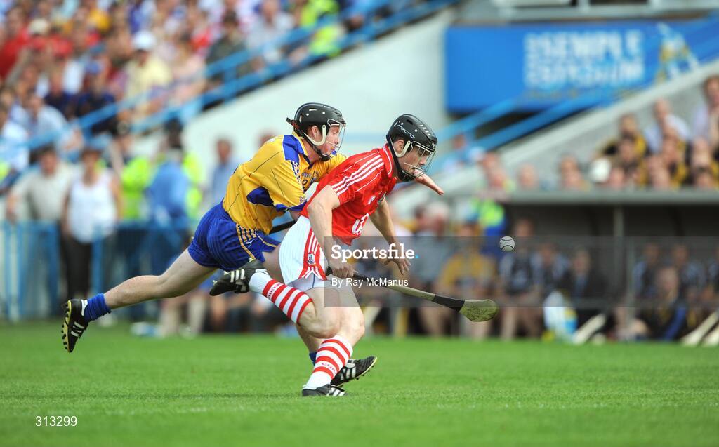 27 July 2008; Shane O'Neill, Cork, in action against Jonathon Clancy, Clare. GAA Hurling All-Ireland Senior Championship Quarter-Final, Clare v Cork, Semple Stadium, Thurles, Co. Tipperary. Picture credit: Ray McManus / SPORTSFILE