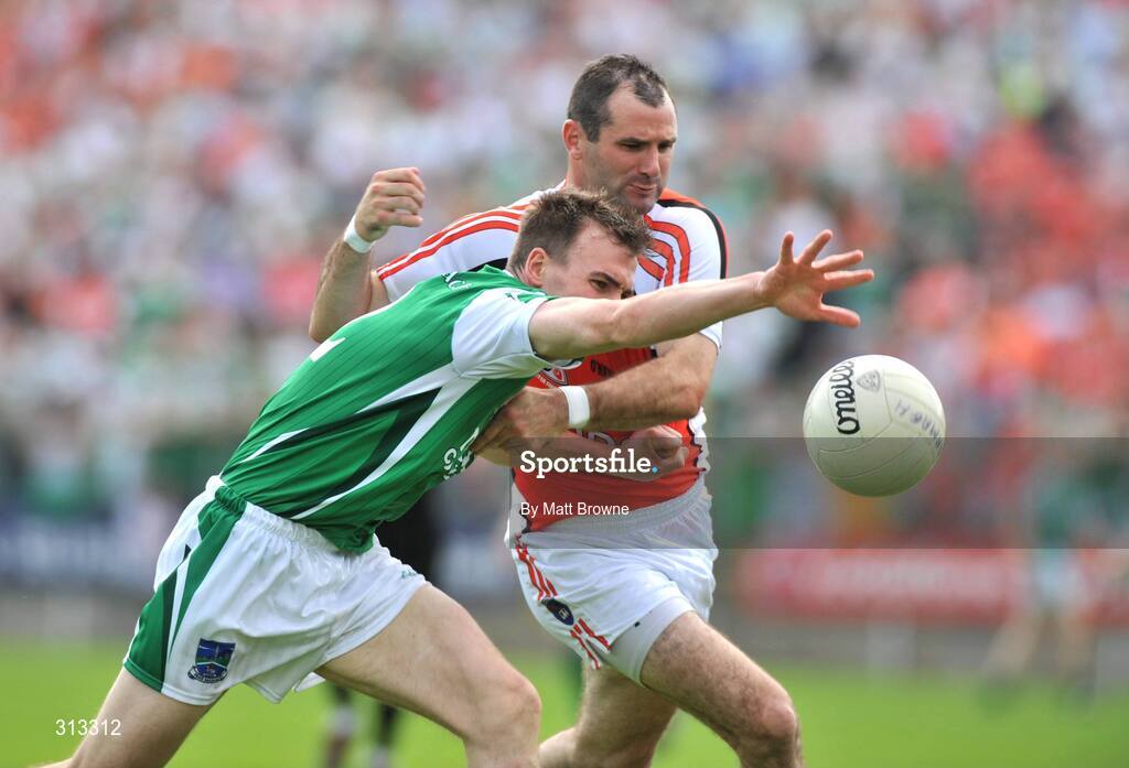 27 July 2008; Shane Goan, Fermanagh, in action against Stephen McDonnell, Armagh. GAA Football Ulster Senior Championship Final, Armagh v Fermanagh, St Tighearnach's Park, Clones, Co. Monaghan. Picture credit: Matt Browne / SPORTSFILE
