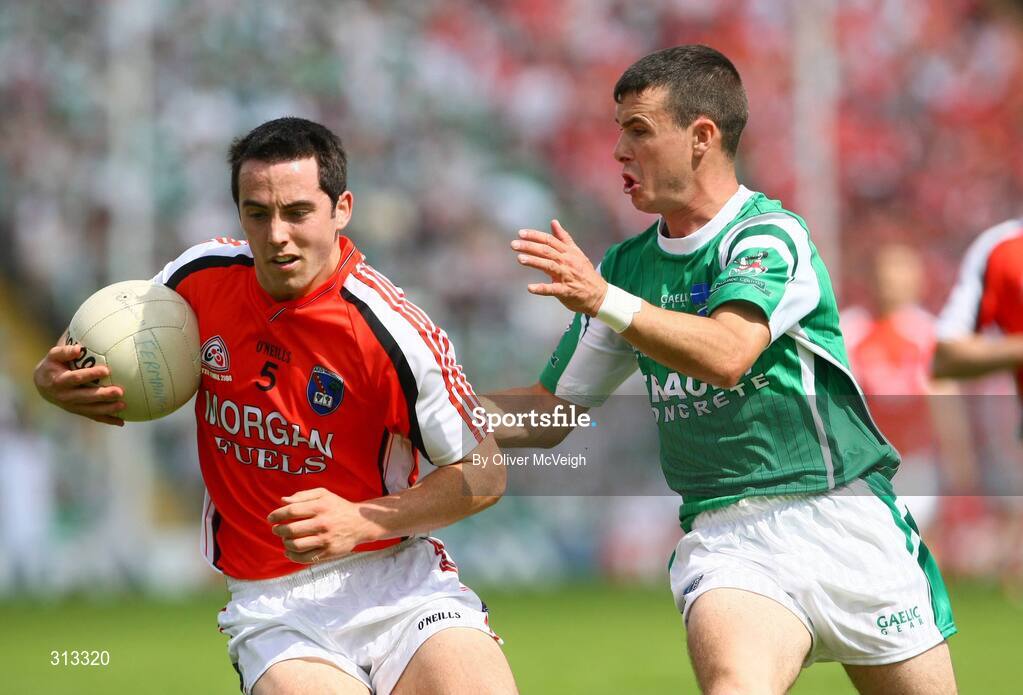 27 July 2008; Aaron Kernan, Armagh, in action against Mark Little, Fermanagh. GAA Football Ulster Senior Championship Final replay, Armagh v Fermanagh, St Tighearnach's Park, Clones, Co. Monaghan. Picture credit: Oliver McVeigh / SPORTSFILE *** Local Caption *** S0807107 Armagh v Fermanagh OMcV