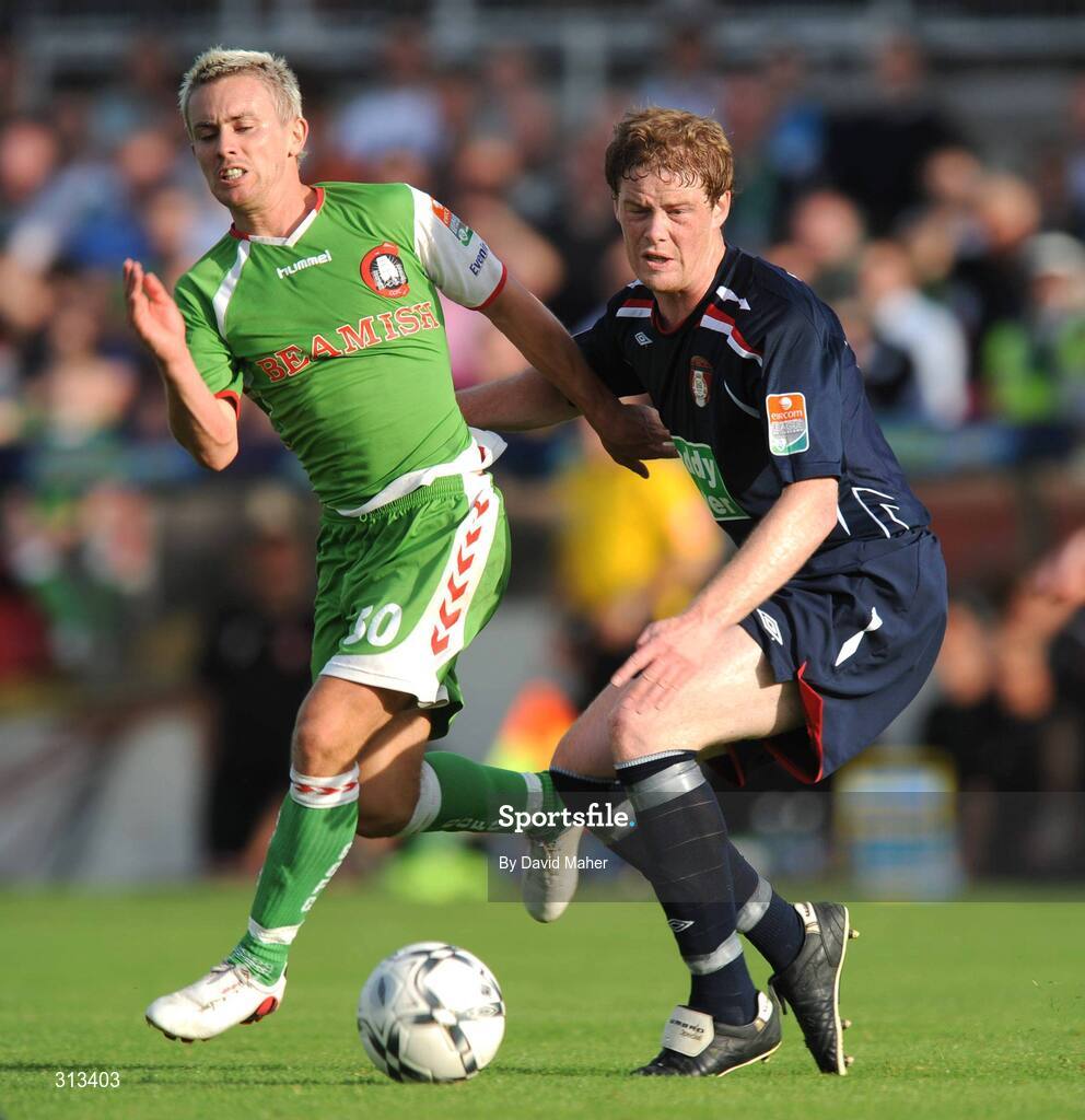 27 July 2008; Liam Kearney, Cork City, in action against Stephen Paisley, St Patrick's Athletic. eircom League Premier Division, Cork City v St Patrick's Athletic, Turners Cross, Cork. Picture credit: David Maher / SPORTSFILE